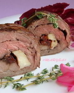 Пикантный рулет из вырезки