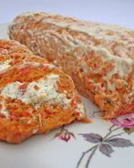 Рулет из болгарского перца с творогом и зеленью