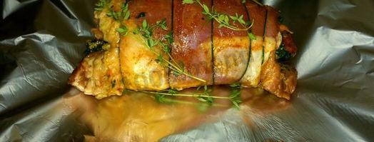 рулет из индейки со шпинатом и орехами. Шаг 9