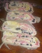 Рулет из лаваша с икринкой