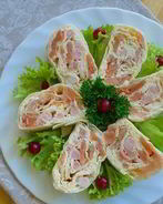 Рулет из лаваша с креветками