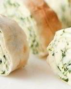 Рулет из лаваша с огурцом