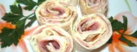 рулет из лаваша с ветчиной. Шаг 7