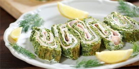 Рулет из шпината с ветчиной