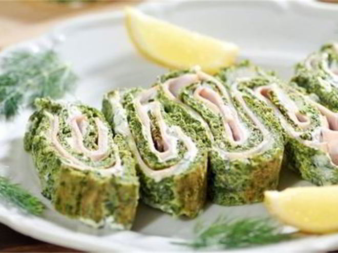 Рецепт рулета из шпината с ветчиной