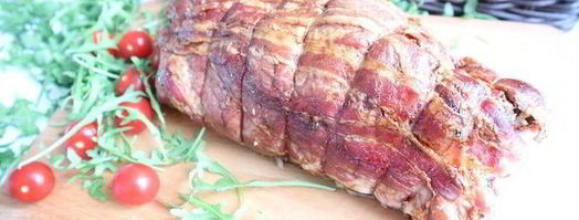 рулет из свинины с вяленой брусникой и пореем. Шаг 17