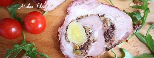 рулет из свинины с вяленой брусникой и пореем. Шаг 19