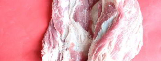 рулет из свинины с вяленой брусникой и пореем. Шаг 7