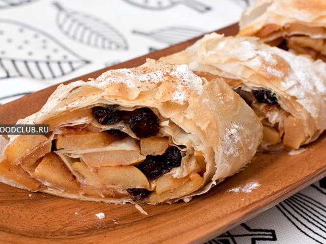 Рецепт рулета из теста фило с айвой