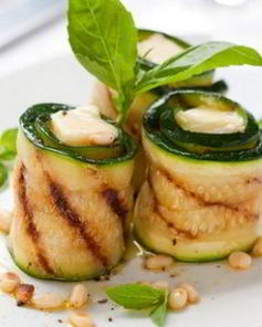 Рулет из цукини с творожным сыром