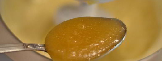 рулет медовый с карамелью и арахисом. Шаг 2