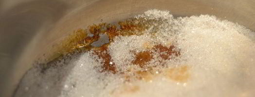 рулет медовый с карамелью и арахисом. Шаг 12