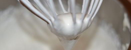 рулет медовый с карамелью и арахисом. Шаг 16