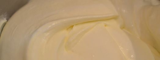 рулет медовый с карамелью и арахисом. Шаг 17