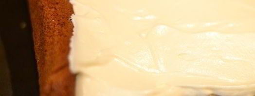 рулет медовый с карамелью и арахисом. Шаг 19