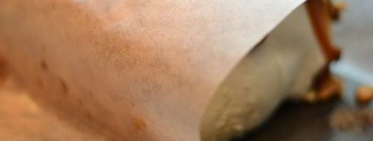 рулет медовый с карамелью и арахисом. Шаг 23