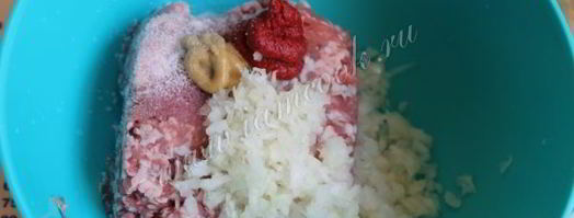 рулет с фаршем и сыром. Шаг 3