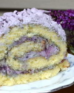 Рулет с голубикой