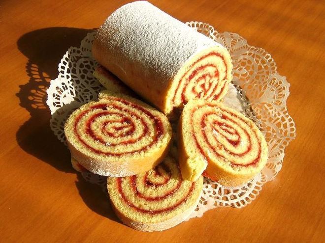 Рецепт рулета с вареньем