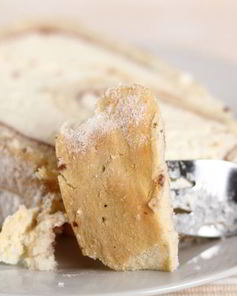 Рулет со взбитыми сливками