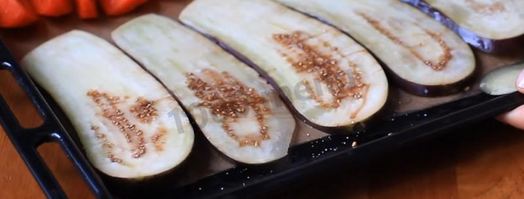 рулетики из баклажанов с грецкими орехами. Шаг 5