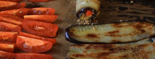 рулетики из баклажанов с грецкими орехами. Шаг 10