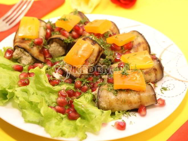 Рецепт рулетиков из баклажанов с орехами