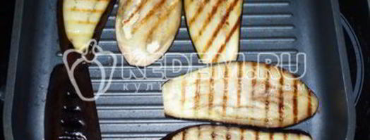 рулетики из баклажанов с орехами. Шаг 3