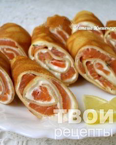 Рулетики из блинов с лососем