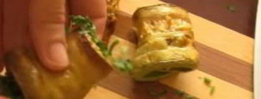 рулетики из кабачков с сыром и чесноком. Шаг 6