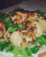 Рулетики из куриной грудки, грибов и адыгейского сыра