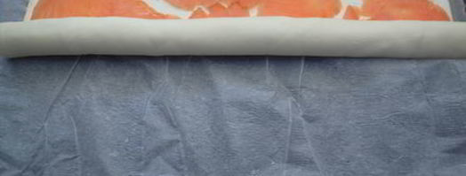 рулетики с сёмгой и филадельфией. Шаг 5