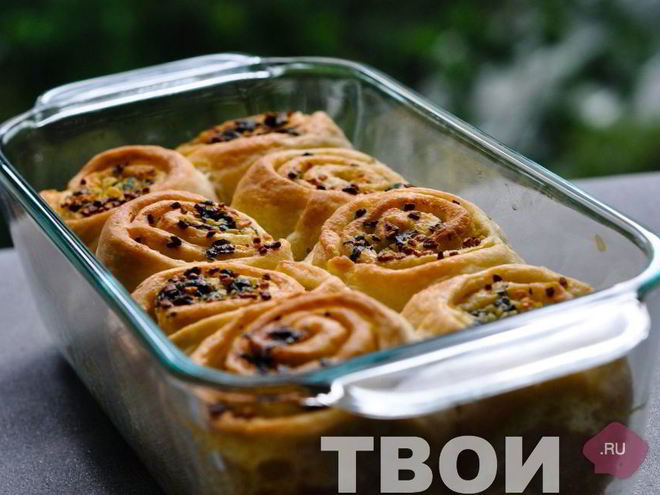 Рецепт рулетов с чесночной начинкой