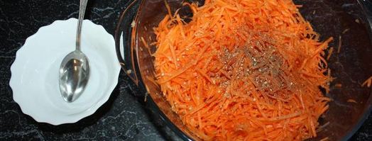 рулеты с морковью по-корейски. Шаг 3