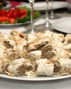 Рулеты с печеночным паштетом