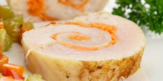 Рыбный рулет с морковью