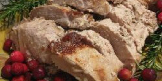 Свиной рулет с грибной начинкой