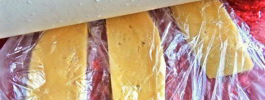 сырные рулетики с киви. Шаг 12