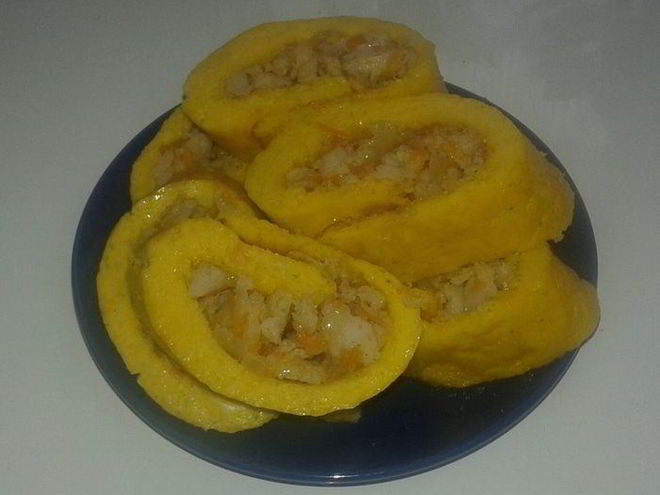 Рецепт тыквенно-чесночного рулет с рыбной начинкой