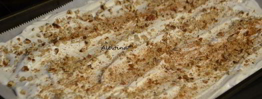 воздушный рулет с пеканом и ягодами. Шаг 3