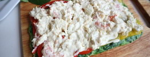 зеленый рулет с креветками и болгарским перцем. Шаг 14