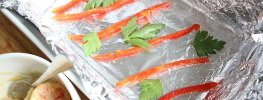 зеленый рулет с креветками и болгарским перцем. Шаг 8