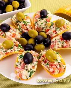 Сырная закуска на чипсах