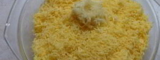 сырые фаршированные сыром кольца перца. Шаг 2