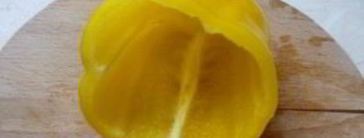 сырые фаршированные сыром кольца перца. Шаг 4