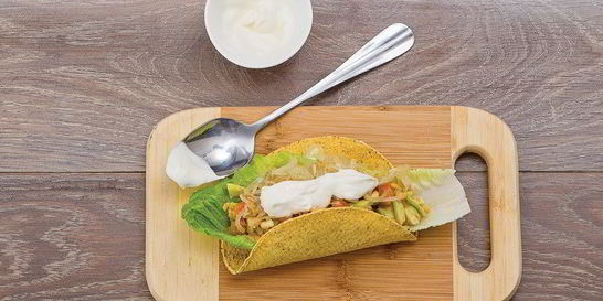 Такос с нутом и авокадо