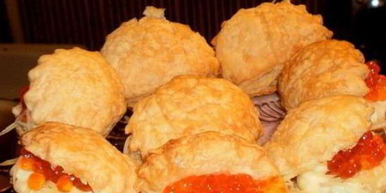 Тарталетки с икрой