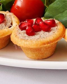 Тарталетки с паштетом