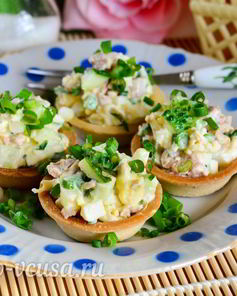 Тарталетки с печенью трески