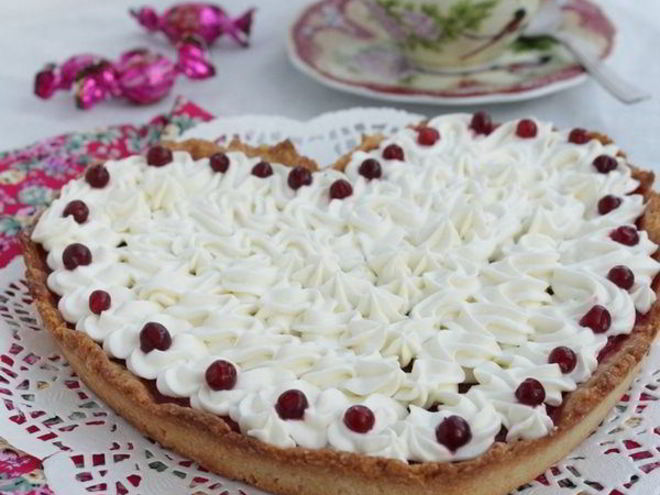 Рецепт брусничного тарта